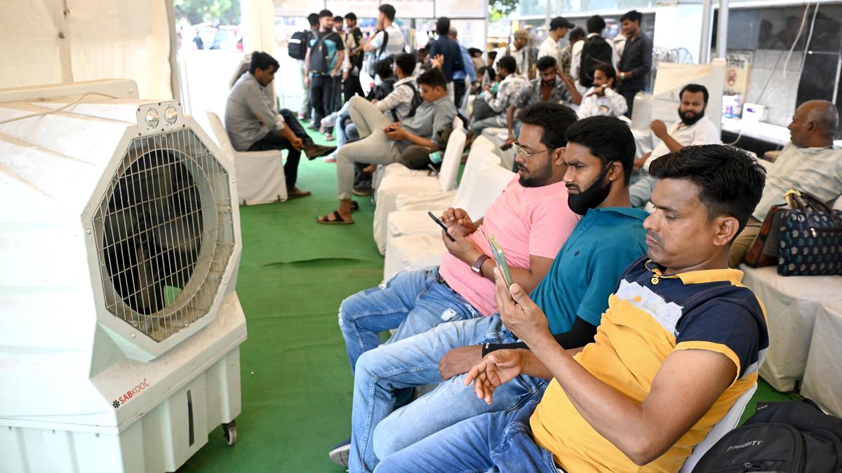 ‘Cooling Zones’ offer weary commuters a breather