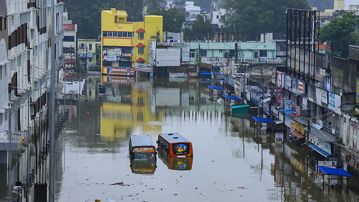 T.N. Rains | Trained police teams from central zone dispatched to southern districts for rescue operations