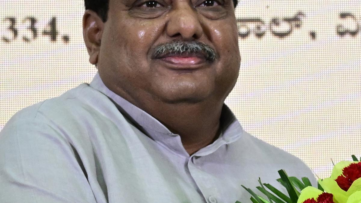 Allocation of cess: M.B. Patil warns of legal fight against Centre