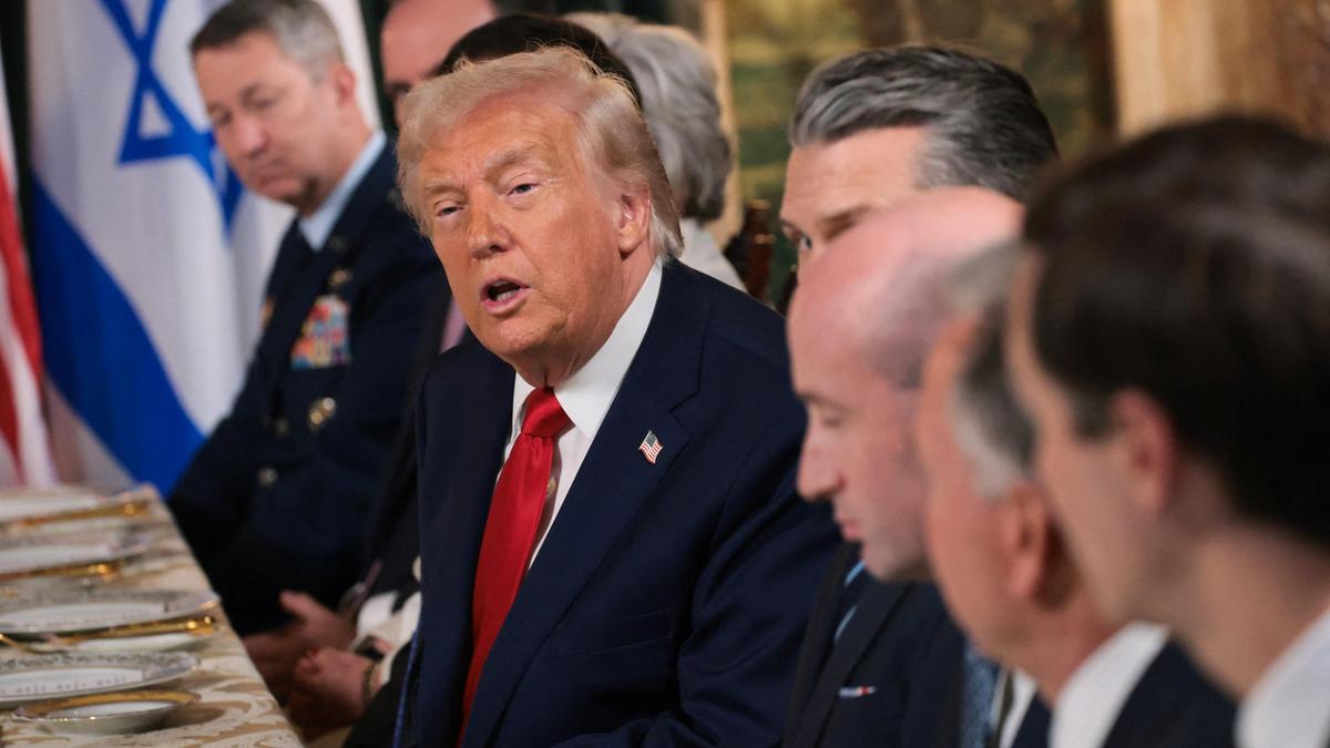 https://th-i.thgim.com/public/incoming/9pl7zu/article70450920.ece/alternates/LANDSCAPE_1200/2025-12-29T185845Z_1364519139_RC2IQIA997FS_RTRMADP_3_ISRAEL-PALESTINIANS-TRUMP-NETANYAHU.JPG