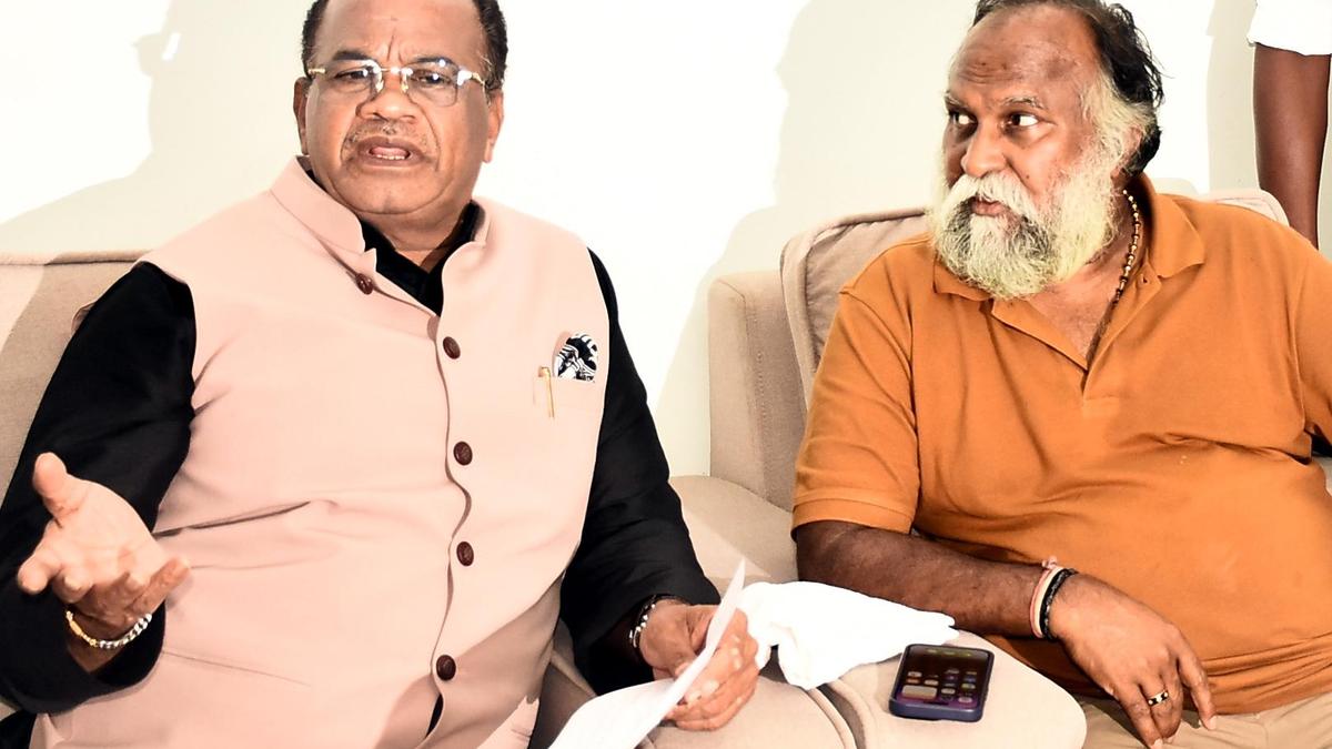 Jagga Reddy best choice for TPCC chief post, says Komatireddy