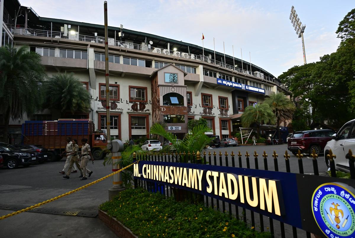 Bengaluru stampede turns spotlight on relocation of Chinnaswamy stadium,  BTC, BGC and APMC Yard - The Hindu