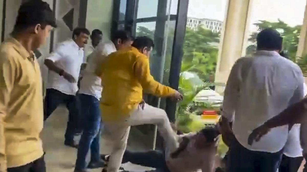 Senior Odisha officer dragged from office, brutally attacked in Bhubaneswar