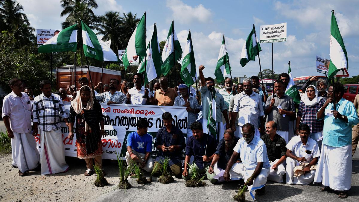 Paddy procurement crisis continues in State