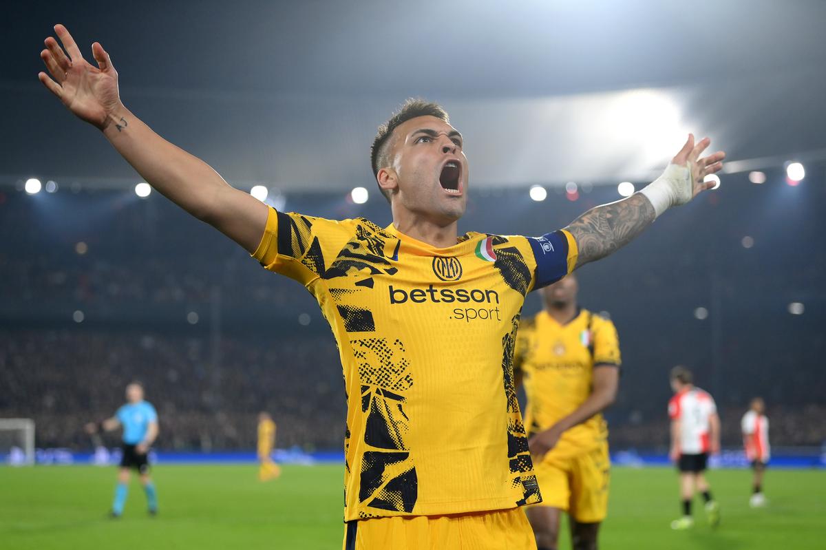 Lautaro Martinez of FC Internazionale celebrates scoring his team’s second goal during the UEFA Champions League 2024/25 Round of 16 first leg match against Feyenoord