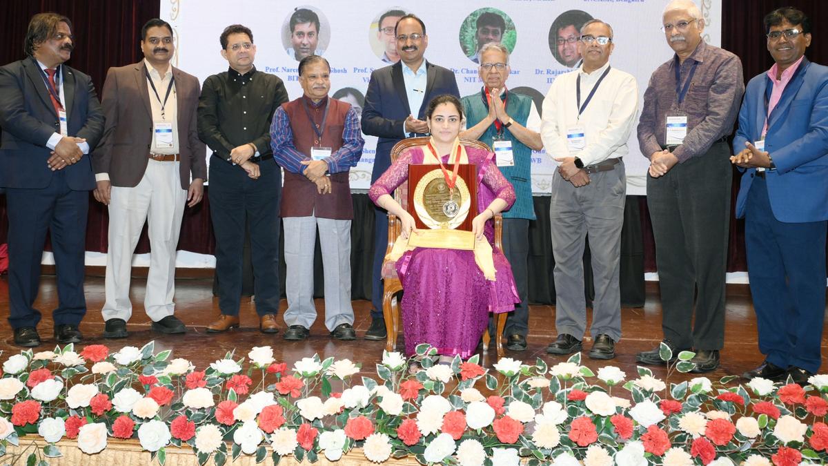 Sandhya Shenoy gets CRS silver medal for 2025