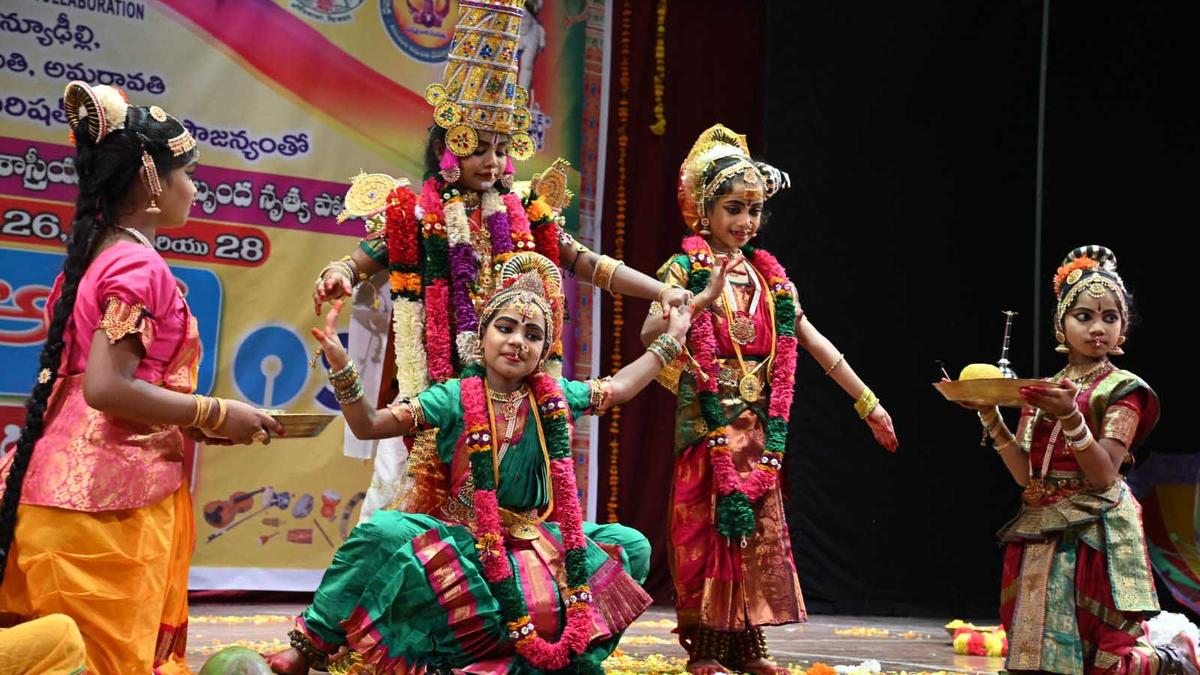 Artistes converge at Tirupati for mega theatre festival