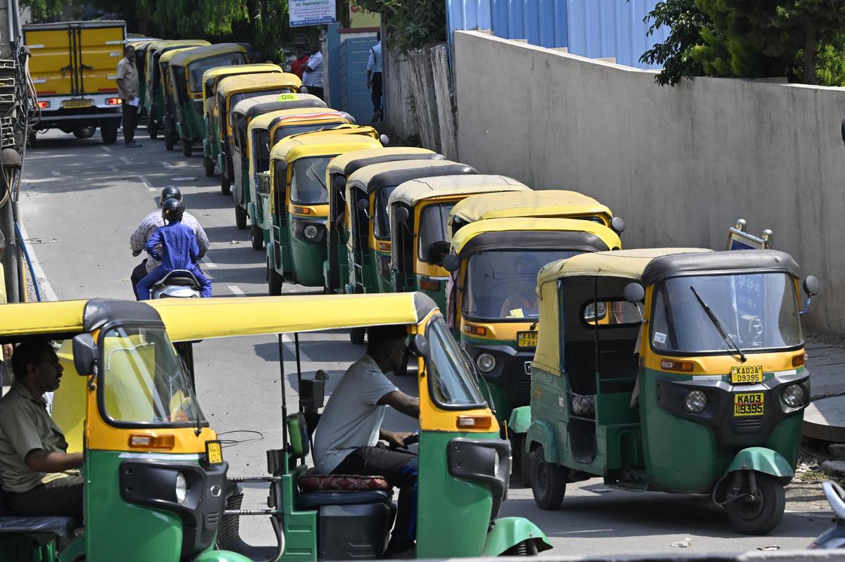 thehindu.com - The Hindu Bureau - Auto drivers seek hike in minimum fare amid rising LPG prices in Bengaluru