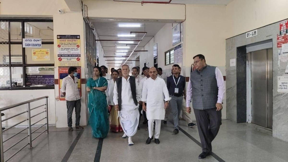 Yadgir district will get super speciality hospital, trauma care centre: Minister