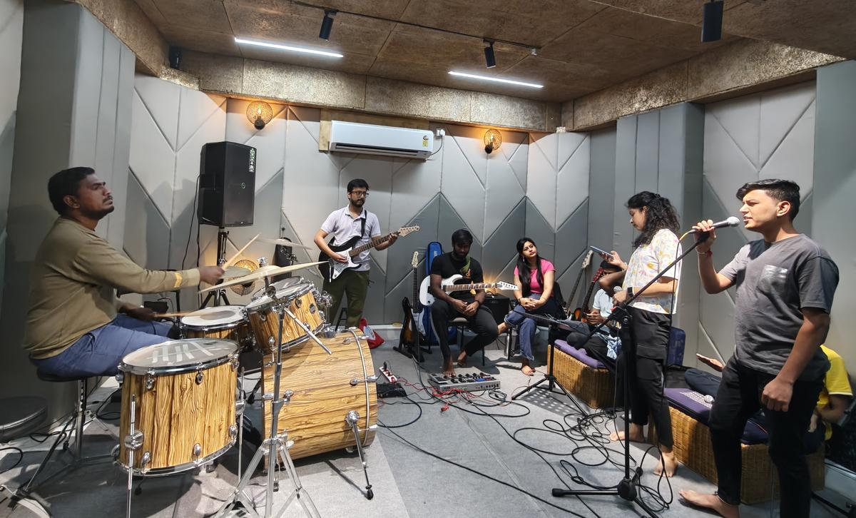 Jamming session in progress 