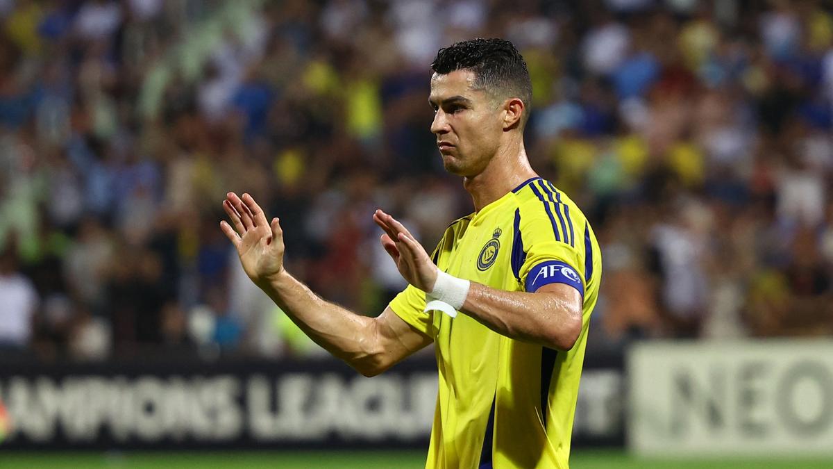 Cristiano Ronaldo misses late penalty as Al-Nassr eliminated from Saudi Cup