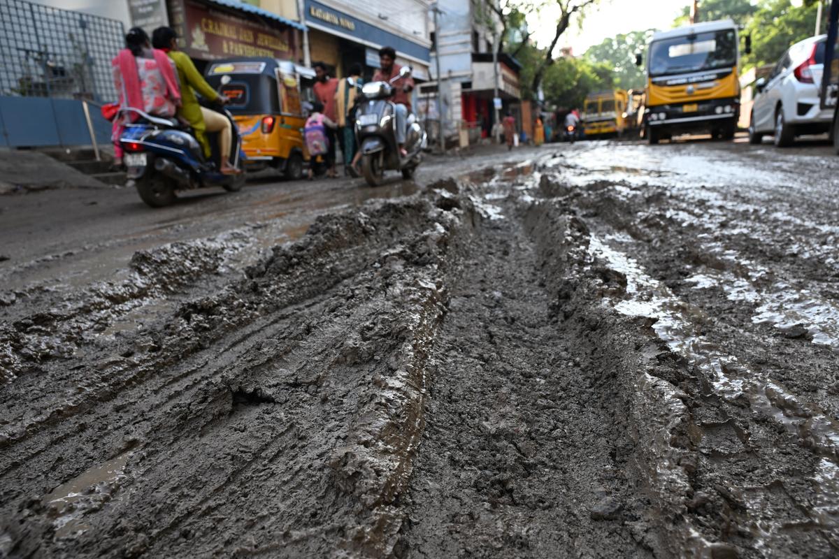 The damaged Demellows Road at Choolai. 