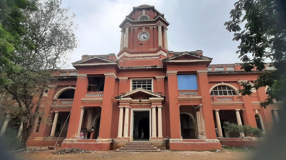 Work on restoration of British era combined court buildings in Tiruchi in full swing