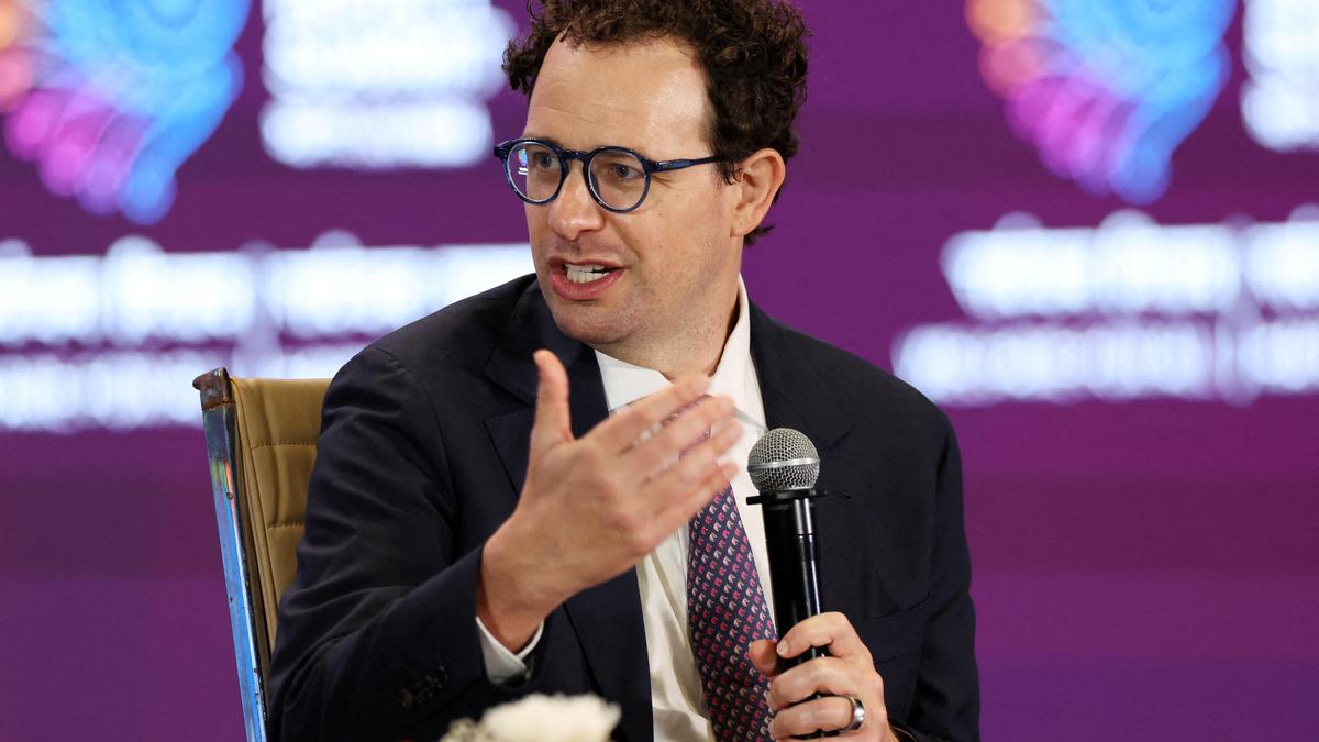 Anthropic vows court fight in Pentagon row