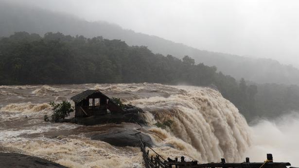 Rain fury claims 3 lives in Thrissur