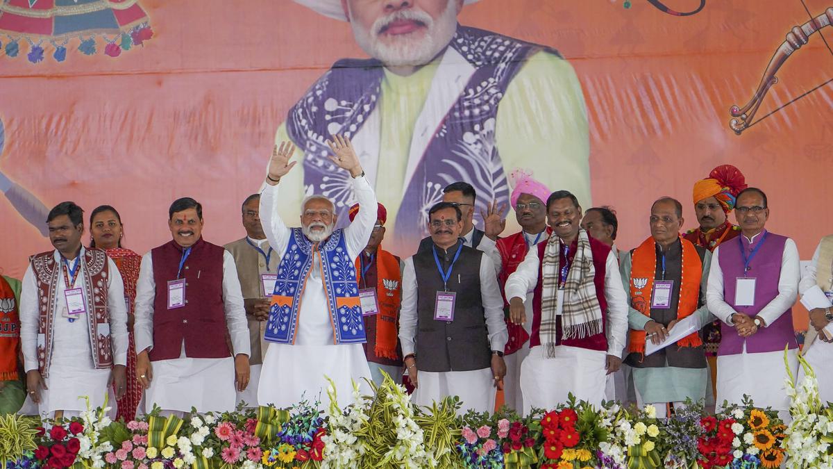 Congress is dividing people over caste, language and region: PM Modi ...