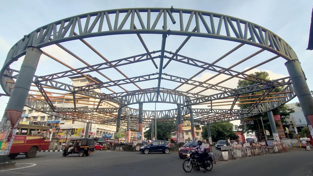 Kerala Assembly: Skywalk project not feasible for Kottayam town, says Transport Minister