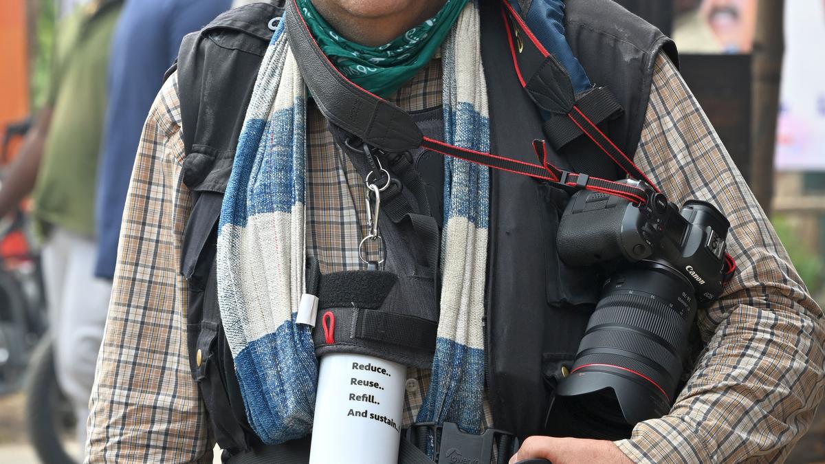 Foreigners captivated by Alanganallur jallikattu