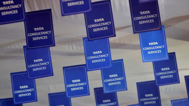 TCS shares fall nearly 5% after Q1 earnings; mcap declines by ₹55,471 crore