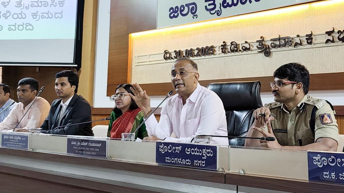 Illegal extraction of sand, laterite stones won’t be allowed in Dakshina Kannada, says Dinesh Gundu Rao