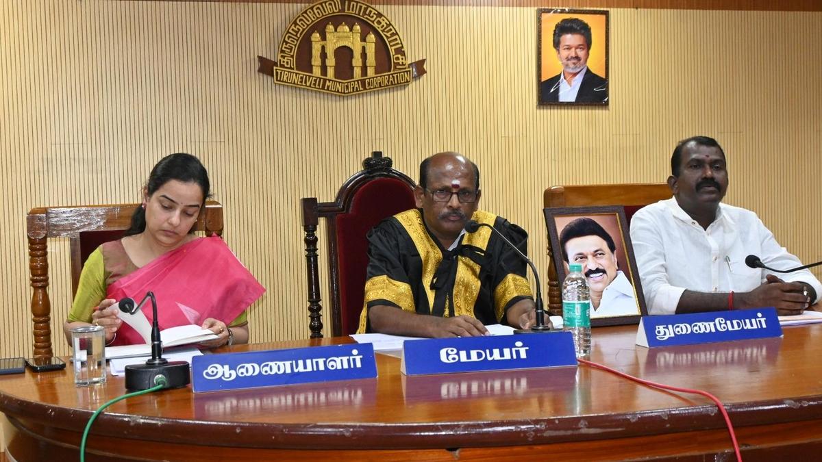 Councillors raise drinking water shortage issue at Tirunelveli Corporation council meeting
