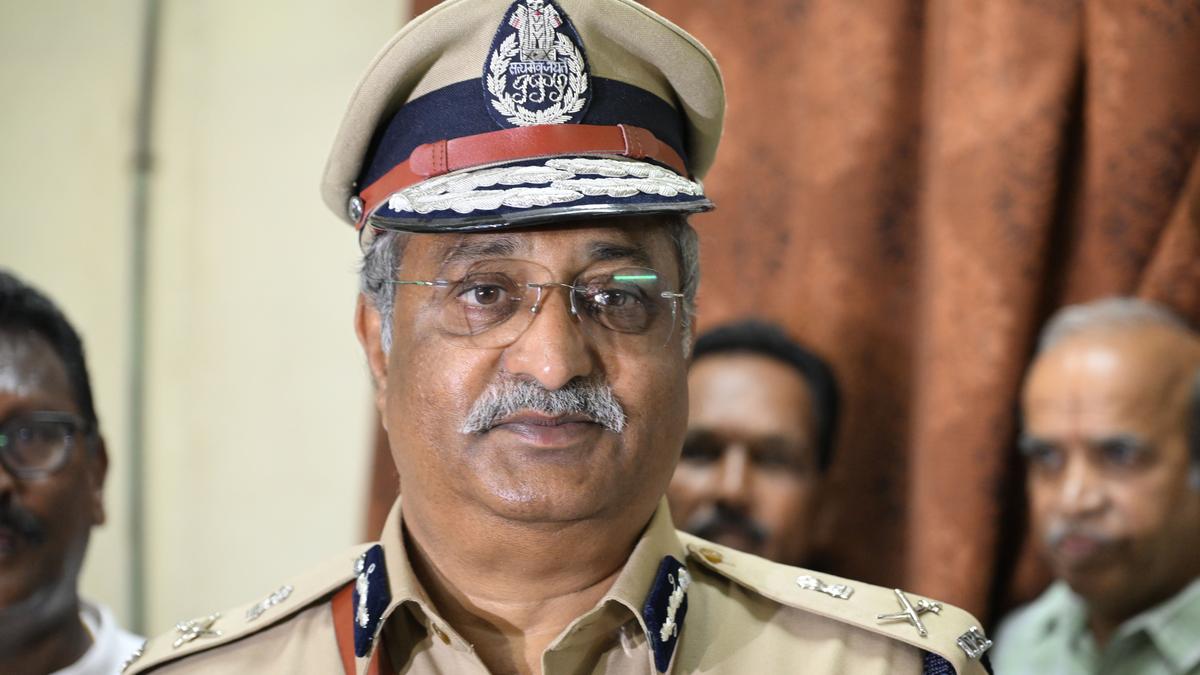Andhra Pradesh govt. drops all proceedings against retired IPS officer Venkateswara Rao