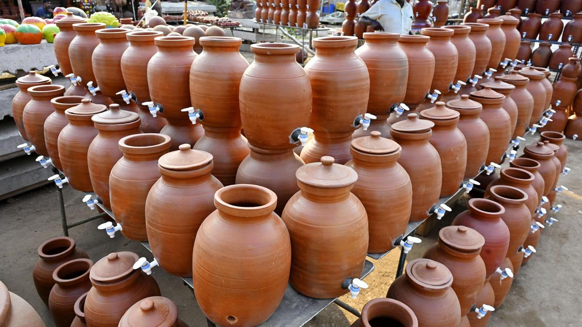 Summer heat drives demand for earthen pots in Coimbatore