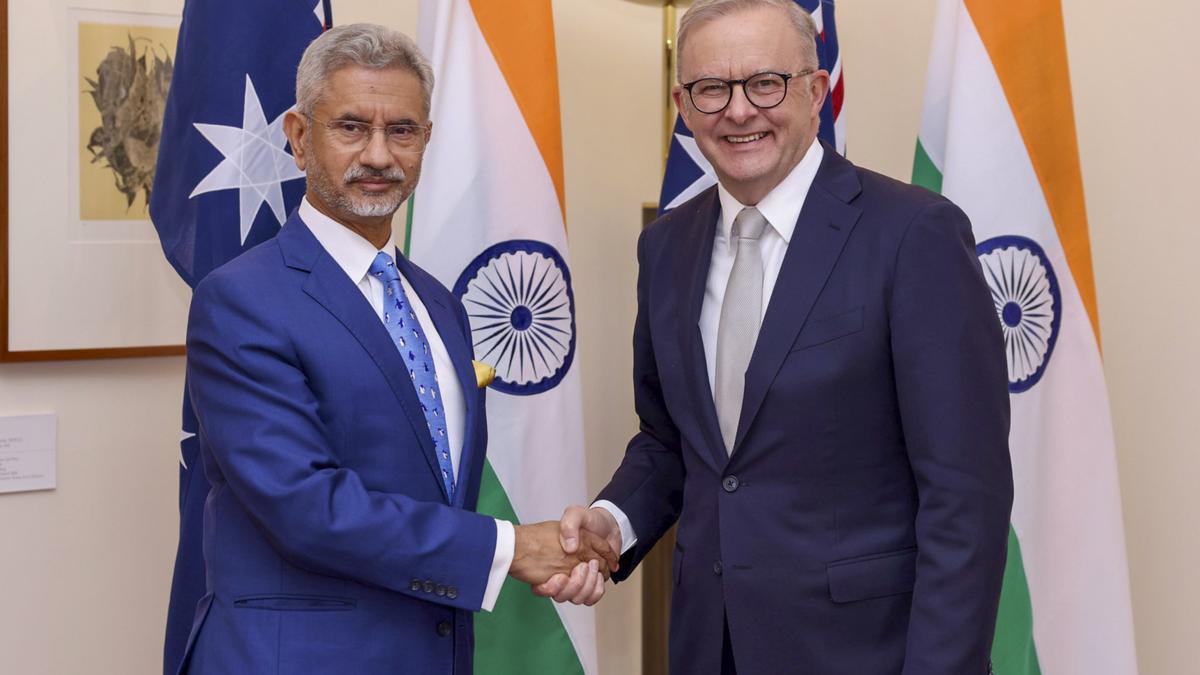 EAM Jaishankar calls on Australian PM Albanese, discusses ties