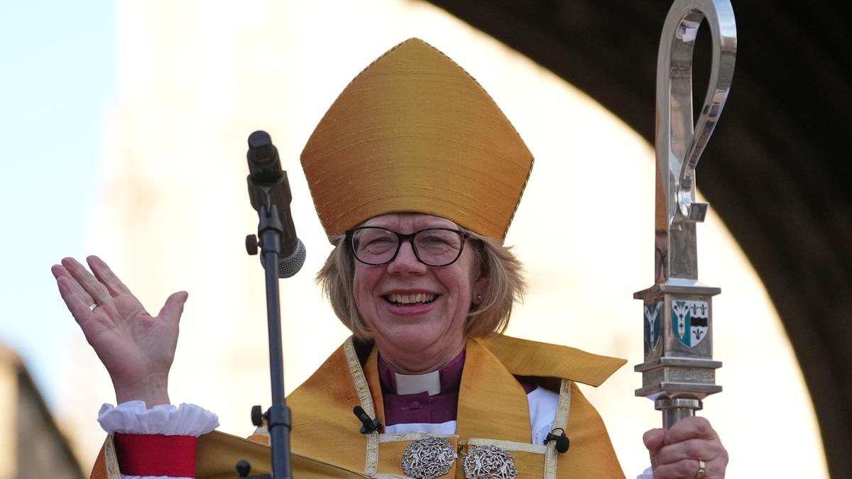 First female Archbishop of Canterbury to meet Pope Leo