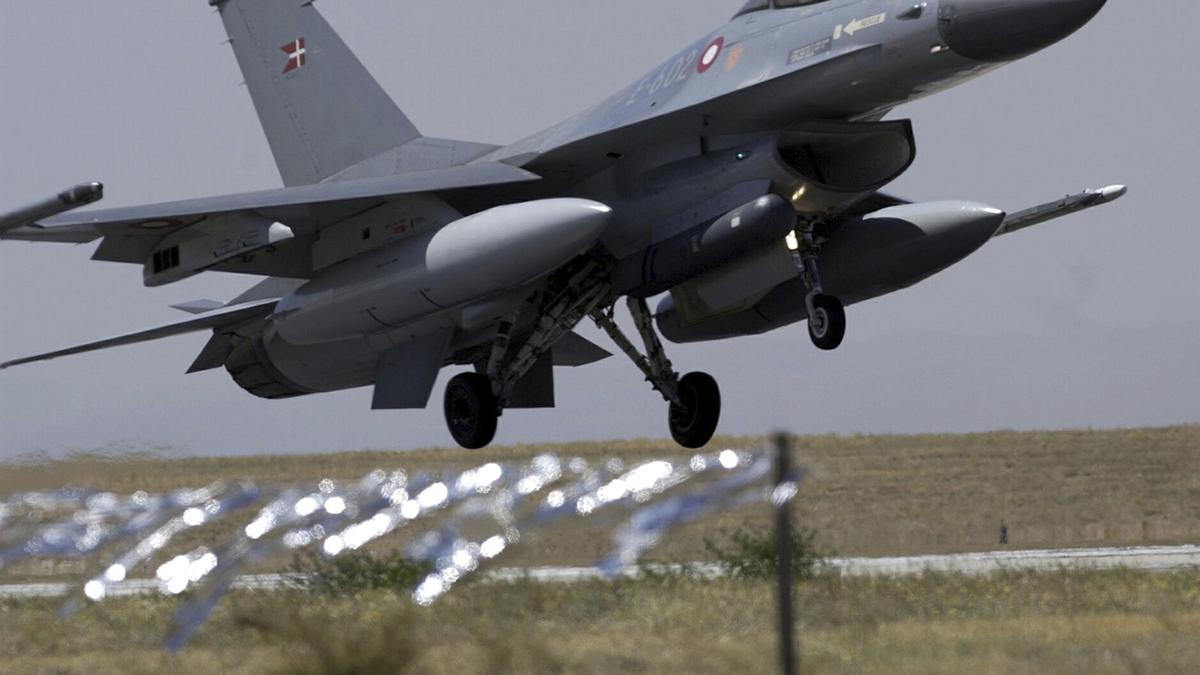 Norway to give F-16 fighter jets to Ukraine