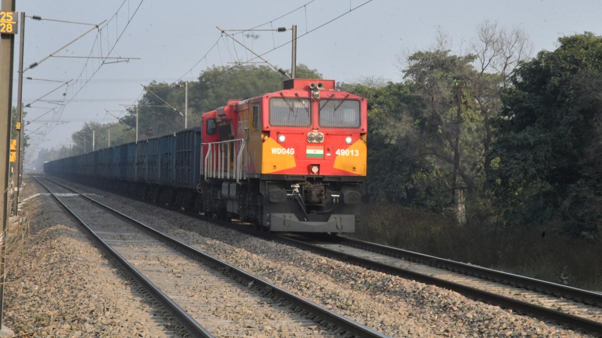 Goods train derails near Jaipur
