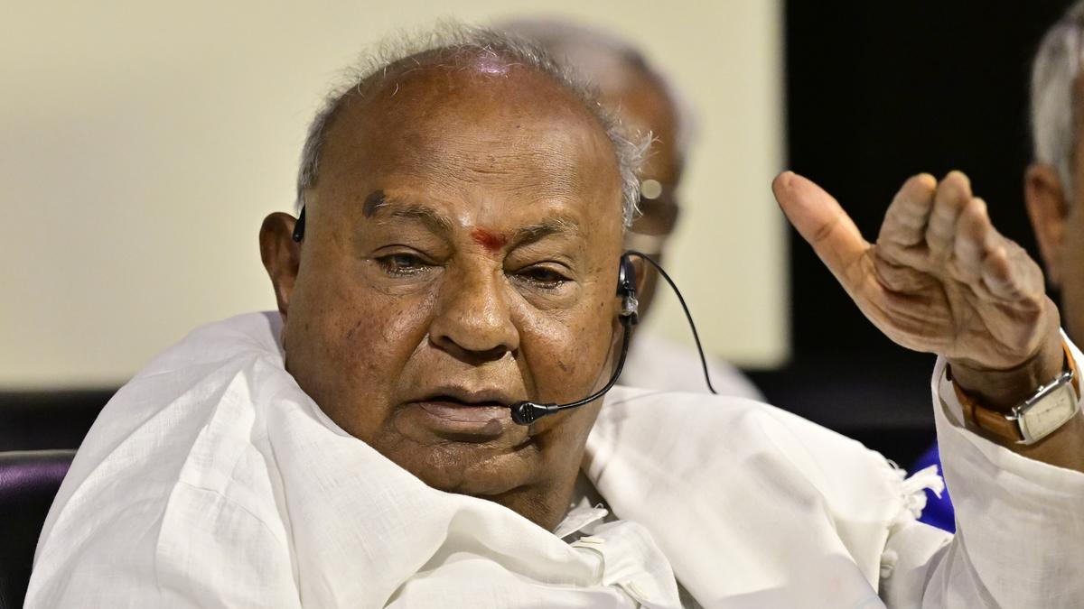 All parties in Karnataka should unite to seek State’s rightful share of water from Godavari basin: Deve Gowda