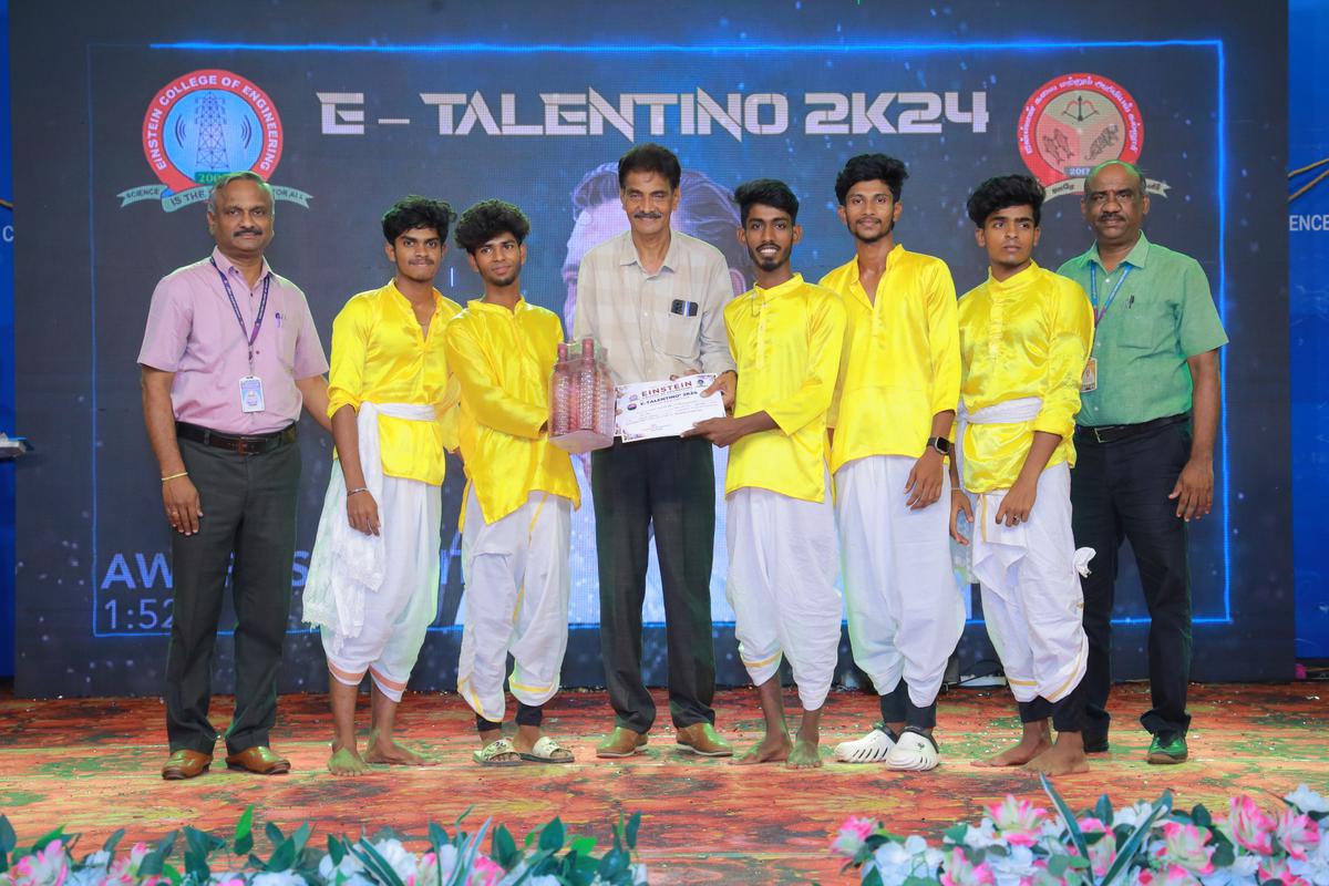 Winners of a competition organised by Einstein Group of Institutions, Tirunelveli