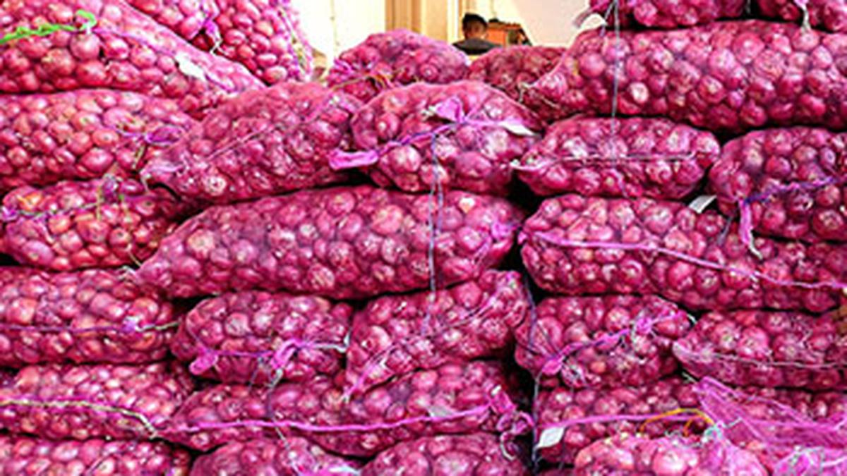Onion prices likely to hit ₹60-70/kg in September: report