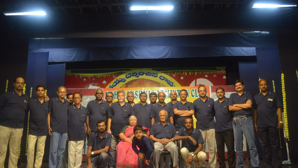 Mahalakshmi Badminton Club: Two decades of driving blood donations