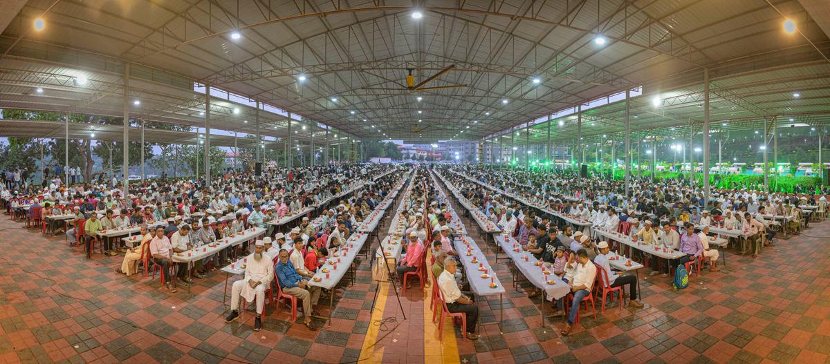 A grand Iftar party of Ramzan was recently held at the Krishisiri campus of Vidyagiri in Mangaluru.