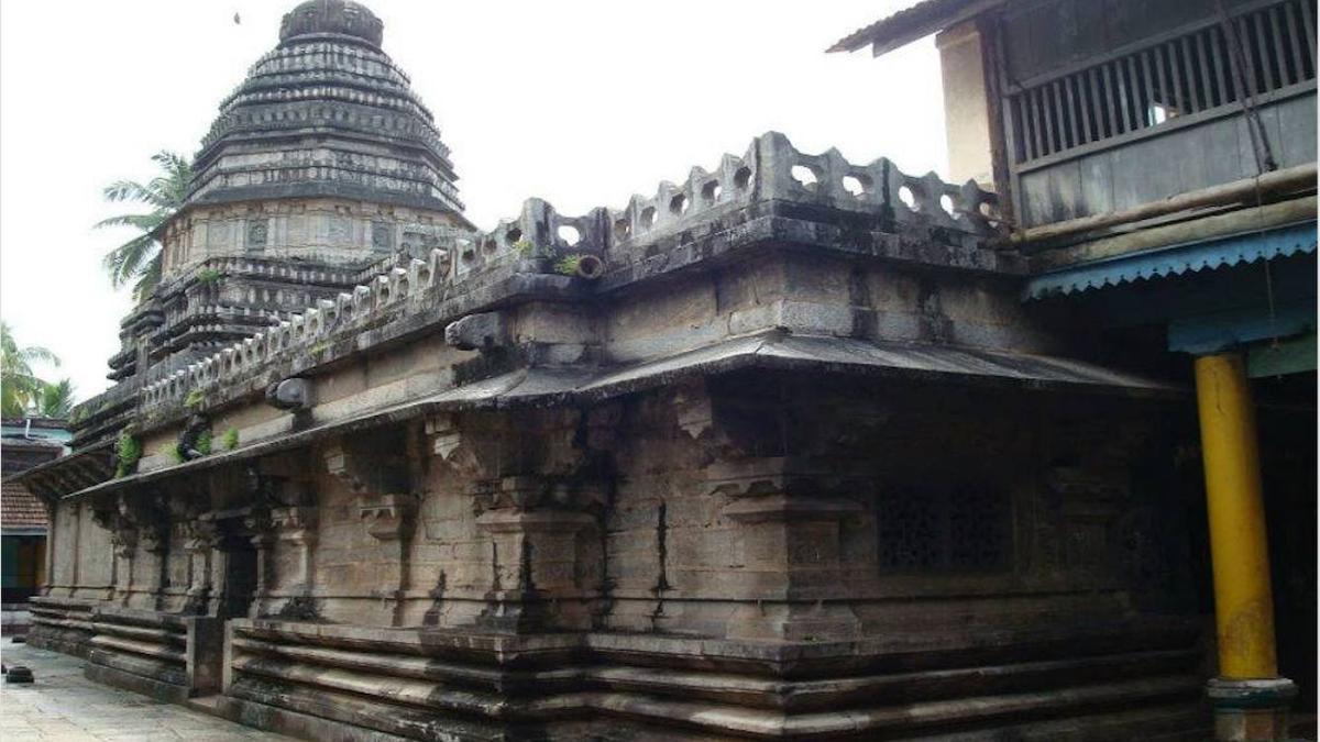 SC fortifies Srikrishna’s role as chairperson of committee administering Gokarna temple