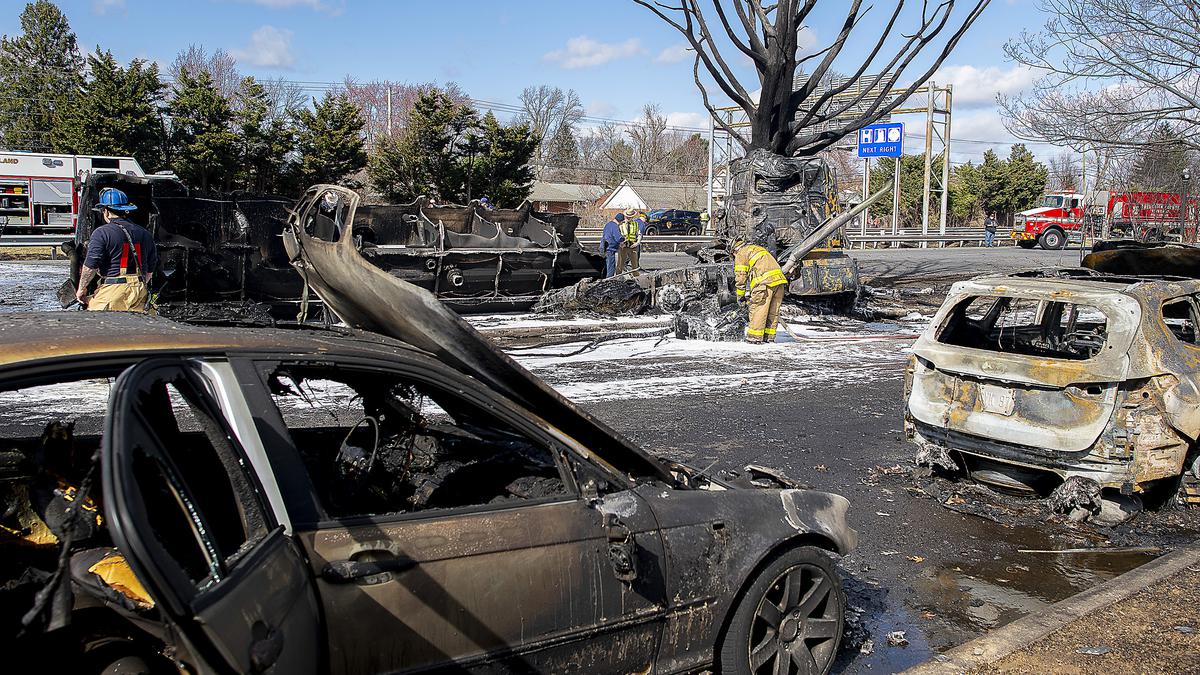 Fiery tanker crash in U.S. kills driver, burns Maryland homes