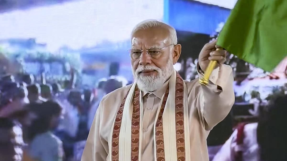 Centre’s goal is to create a developed Tamil Nadu: PM Modi