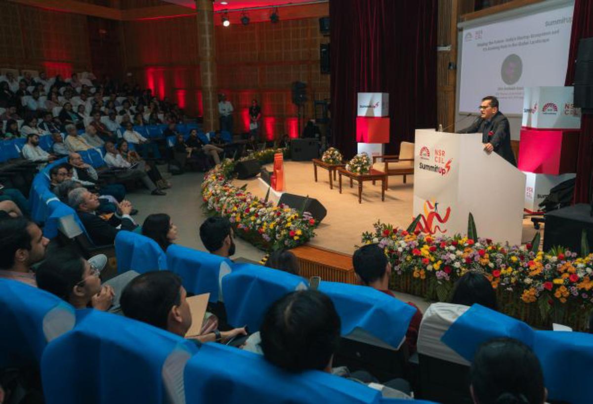 SummitUp Of IIM-B Brings Together Over 300 Start-up Founders And ...