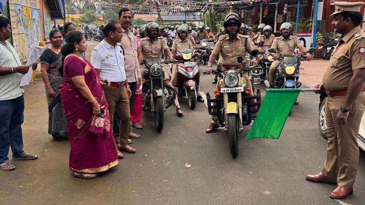 Rally taken out in Coimbatore to highlight importance of wearing helmet