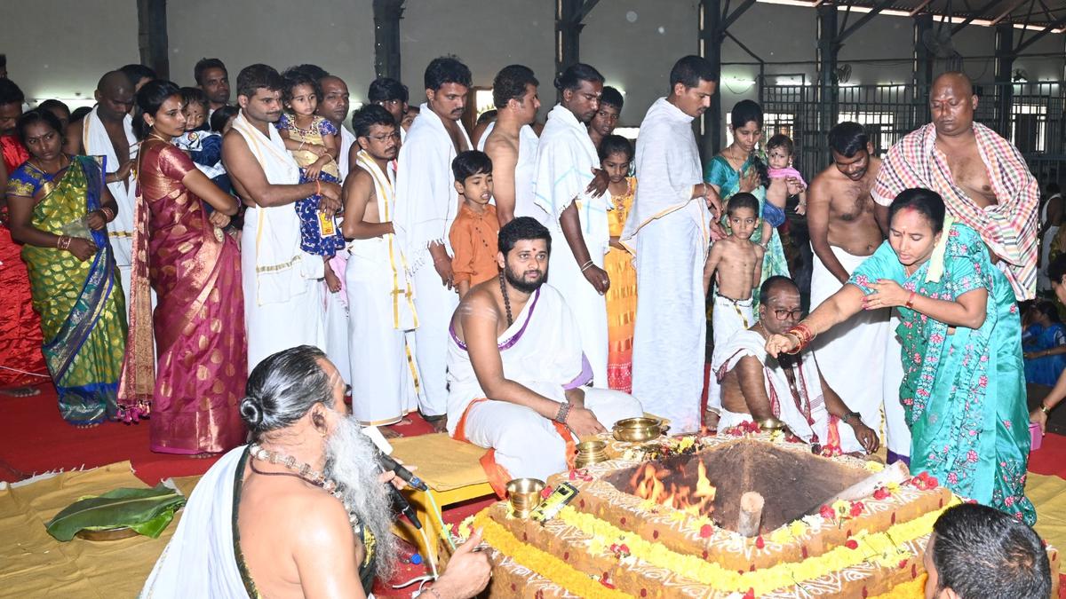 ‘Mahamrutyunjaya Homam’ performed at Srisailam