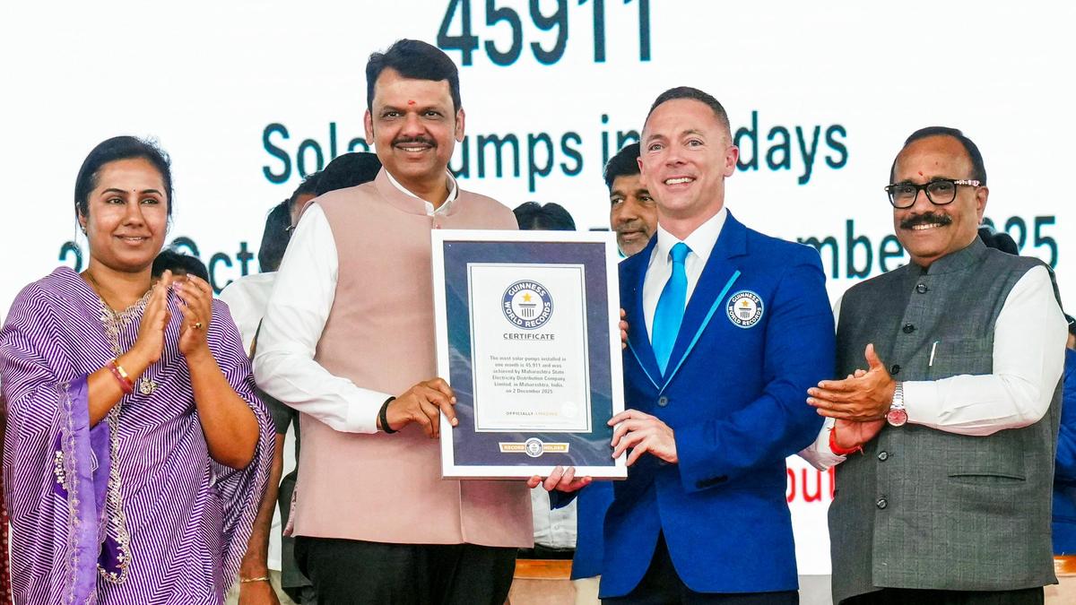 Maharashtra installs over 45,000 solar agricultural pumps in a month, claims world record