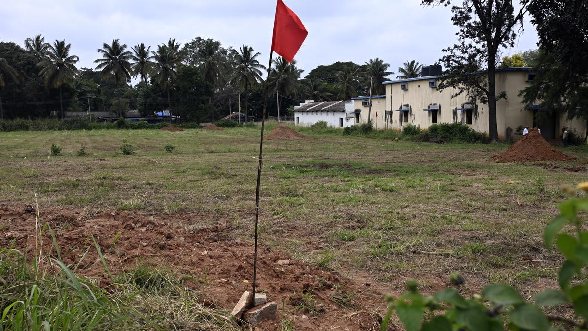 Plan to set up State’s first hi-tech vet hospital at Hebbal in Bengaluru in limbo as govt. proposes annex for Nyaya Grama here