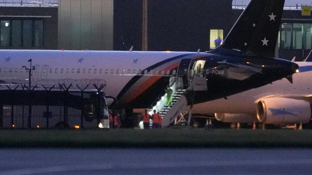 One evacuated passenger tests positive for hantavirus, another develops symptoms on flight home