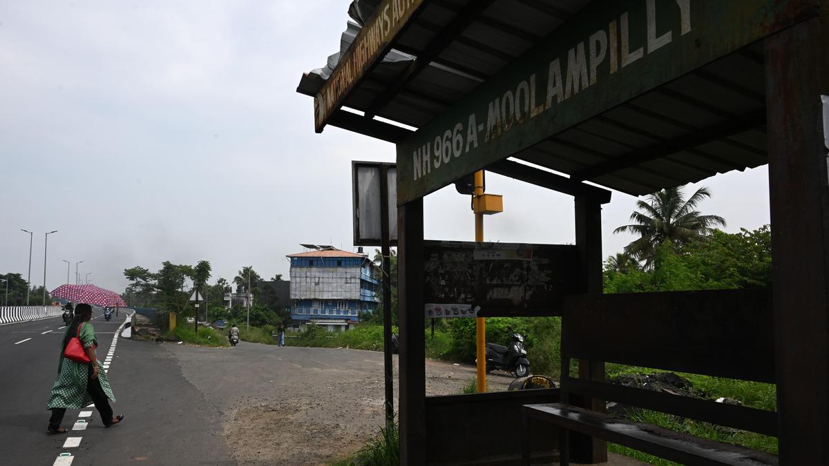 Moolamppilly package: revenue officials dismiss need for monthly meetings