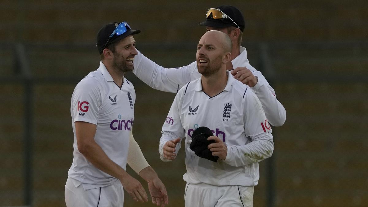 Leach, Ahmed shine for England on a spinners' day in third Pakistan Test
