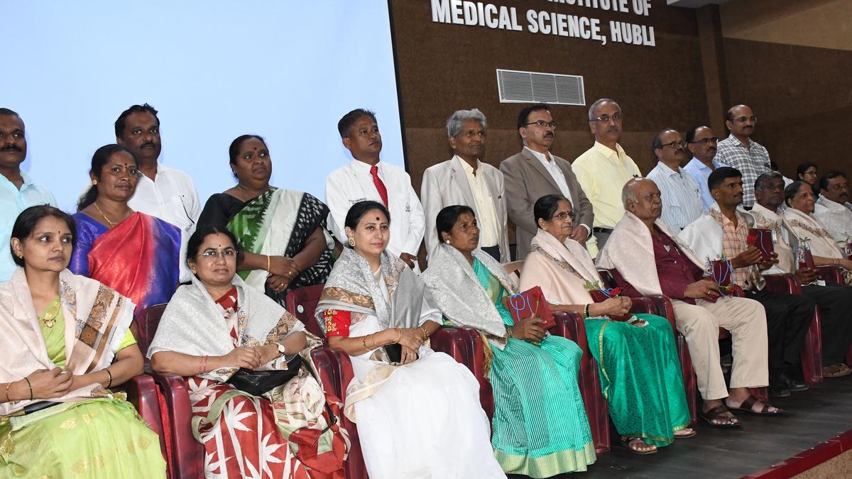 Families of organ, body donors felicitated in Hubballi