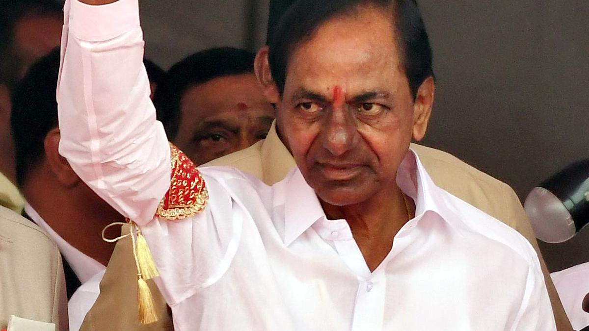 KCR returns to Hyderabad after five-day Delhi tour