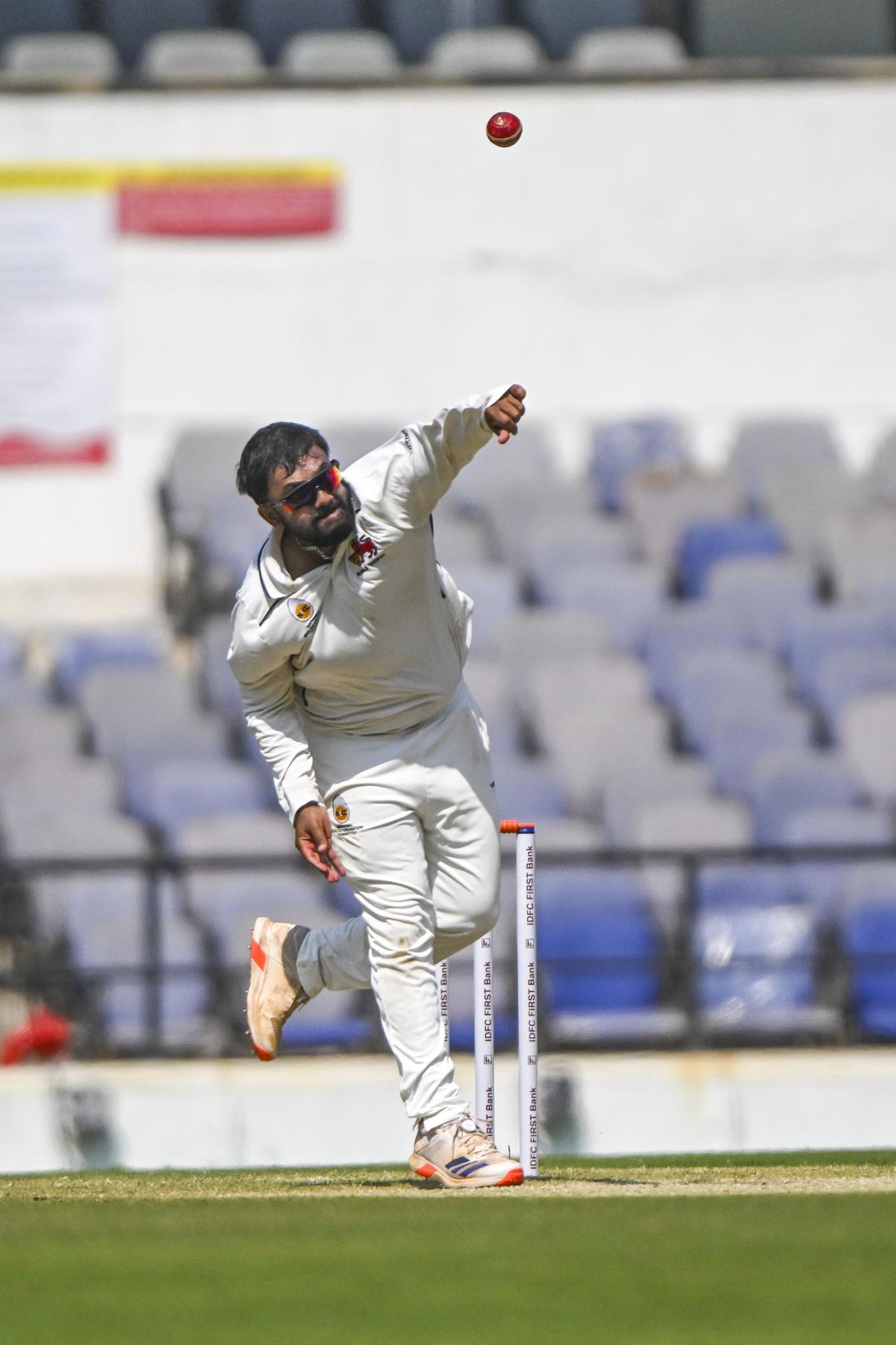 Mumbai all-rounder Shams Mulani picked up six wickets in Vidarbha’s second innings. 